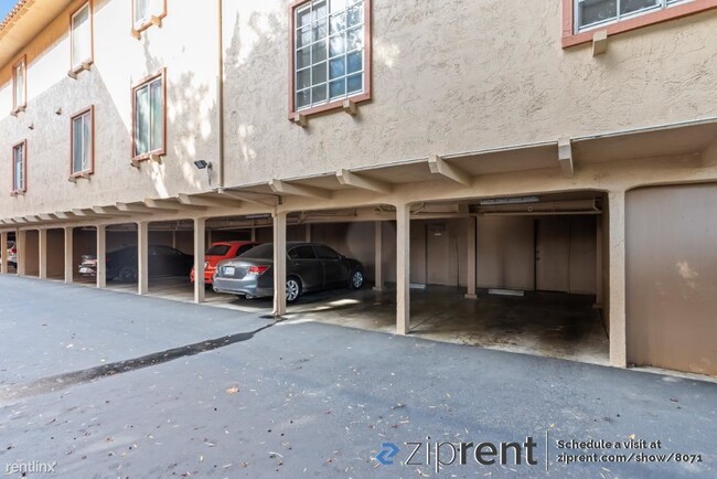 Building Photo - 2 br, 2 bath Condo - 1037 Alta Mira Drive,...