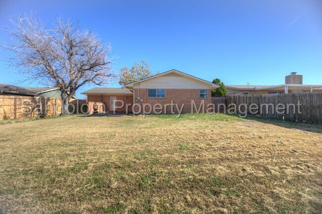 Building Photo - For Lease | Midtown Tulsa | Available Now!