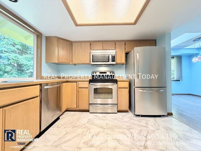 Building Photo - 6319 46th St Ct W