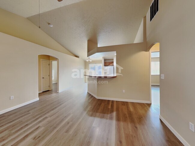 Building Photo - 4157 W Dover Dr