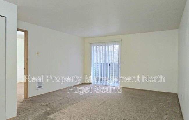 Building Photo - 4505 100th St NE