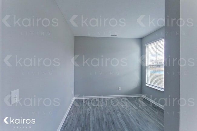 Building Photo - 18756 Weihe Ln