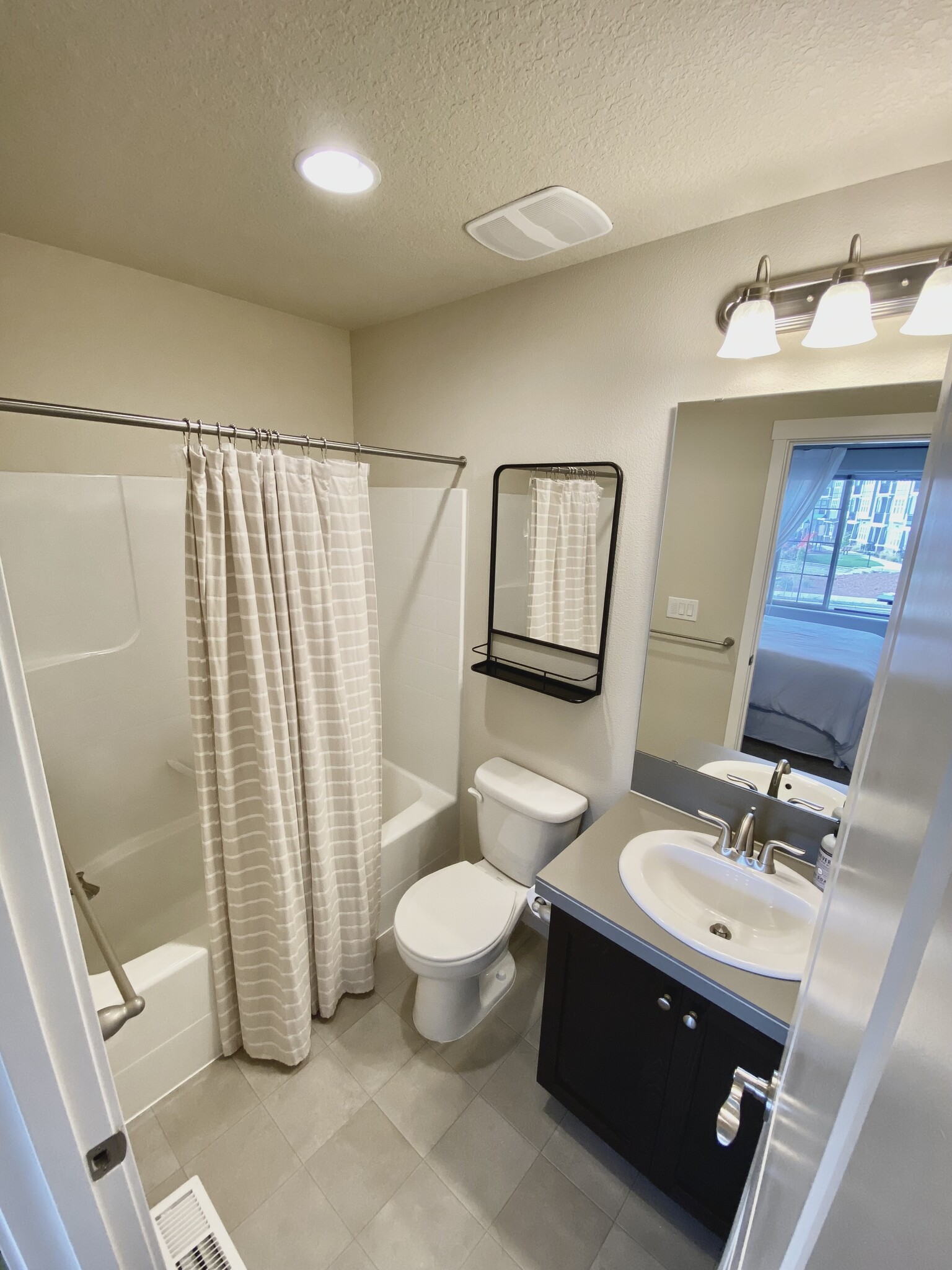 Guest Bathroom - 13344 SW Beach Plum Ter