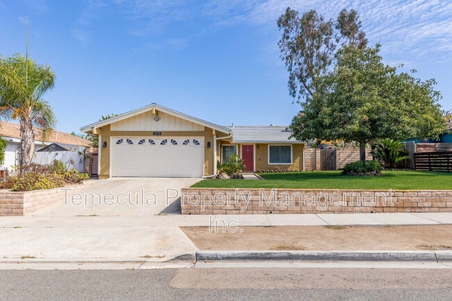 Primary Photo - 4976 Tyler St