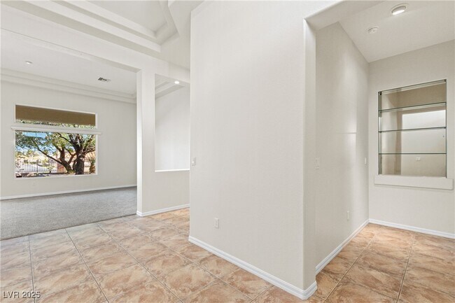 Building Photo - 10548 Findlay Ave