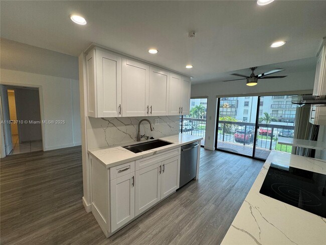 Building Photo - 1300 SW 122nd Ave