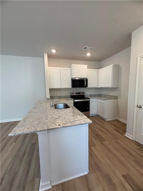 Building Photo - 5980 Skylar Dr