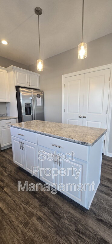 Building Photo - 5220 Broad Fields Cove