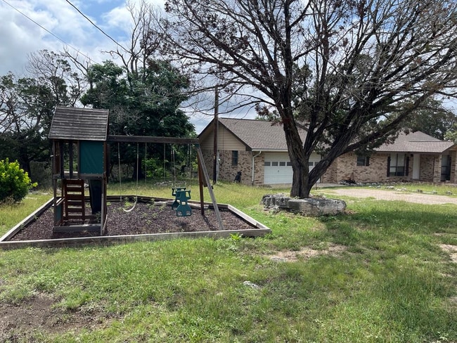 Building Photo - 577 Pleasant View Dr