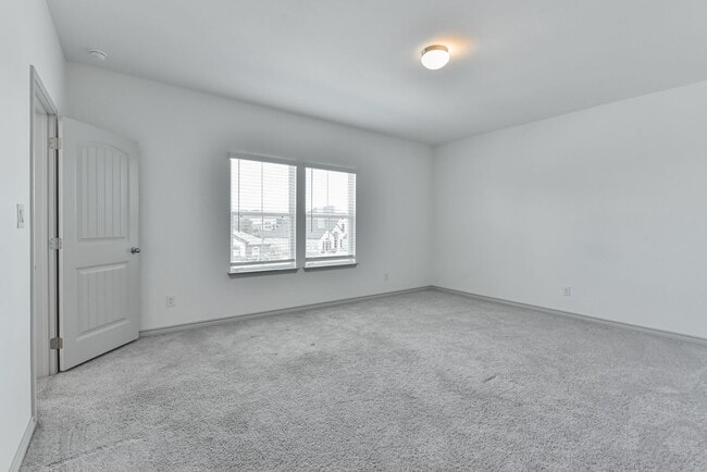 Building Photo - 7915 Gold Dr