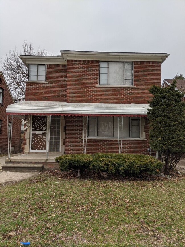 Building Photo - 19941 Spencer Ave