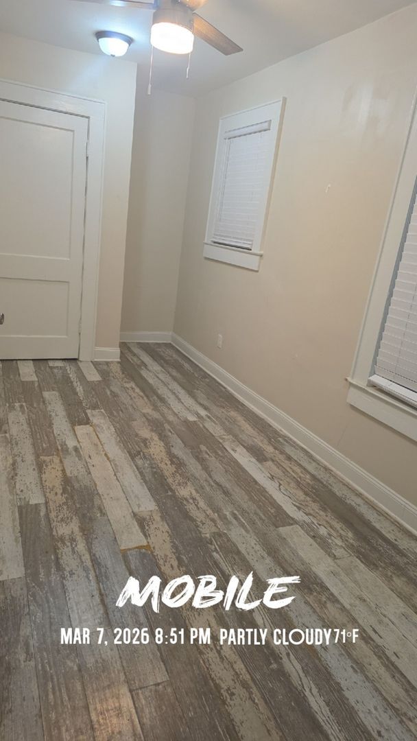 Building Photo - Charming 2BR Duplex in the Heart of Downtown Mobile – Pet Friendly