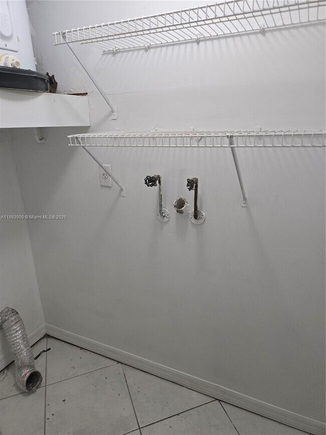 Building Photo - 12605 SW 91st St