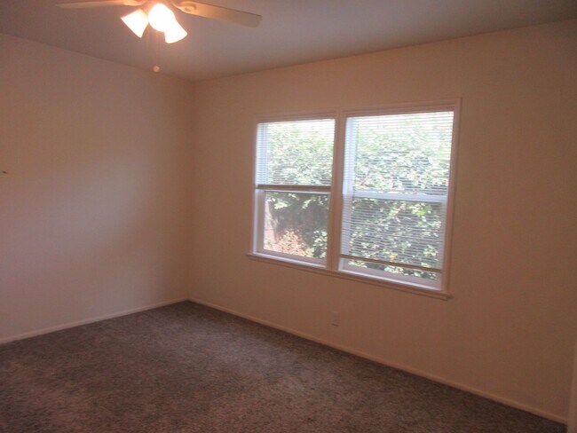 Building Photo - Reduced price on this lovely 3 bedroom Lake Balboa home on McLennan Avenue