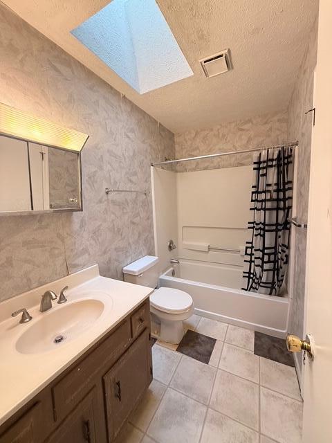 Building Photo - 309 Courtford Dr