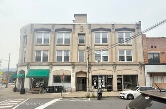 Building Photo - 102 Delaware Ave