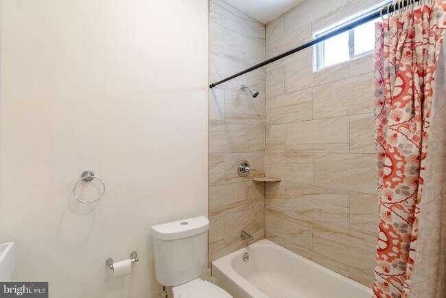 Building Photo - 1829 N 27th St