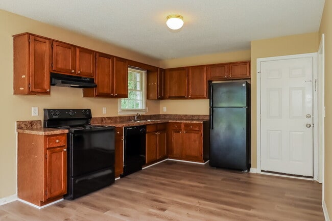 Building Photo - 5380 Muirwood Pl