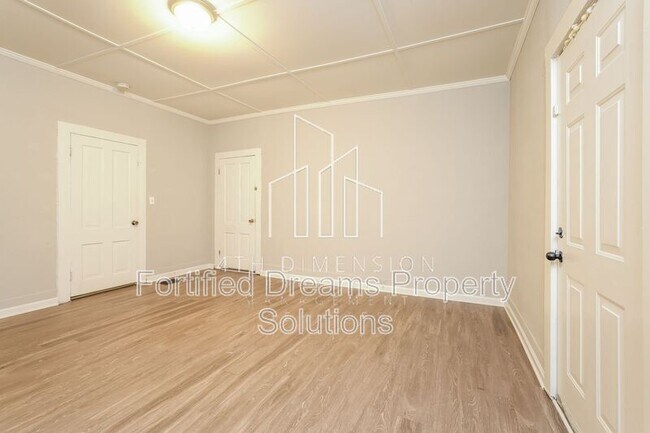 Building Photo - 524 Morgan Rd