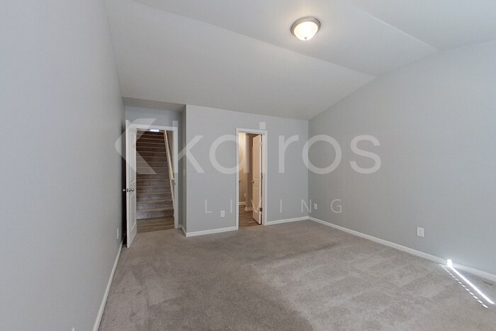 Building Photo - 1190 Silvertrace Dr