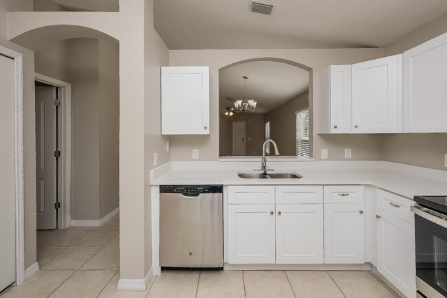 Building Photo - 1034 Harvest Moon Dr