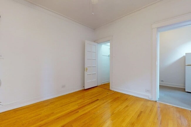 Floorplan - 5528-5532 S. Everett Avenue