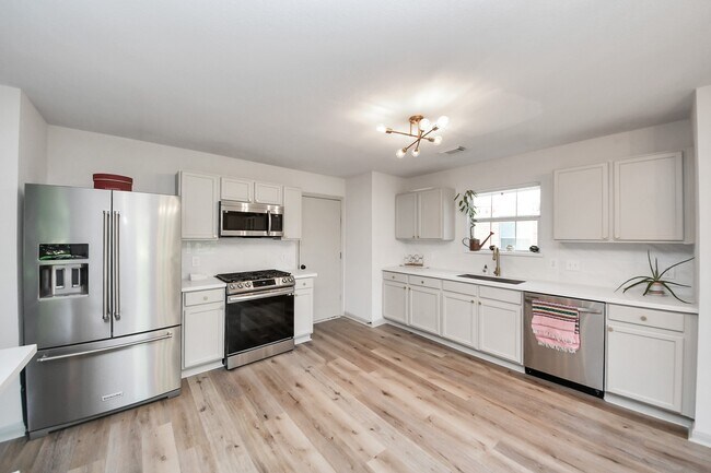 Building Photo - 3735 Morning Cove Ln