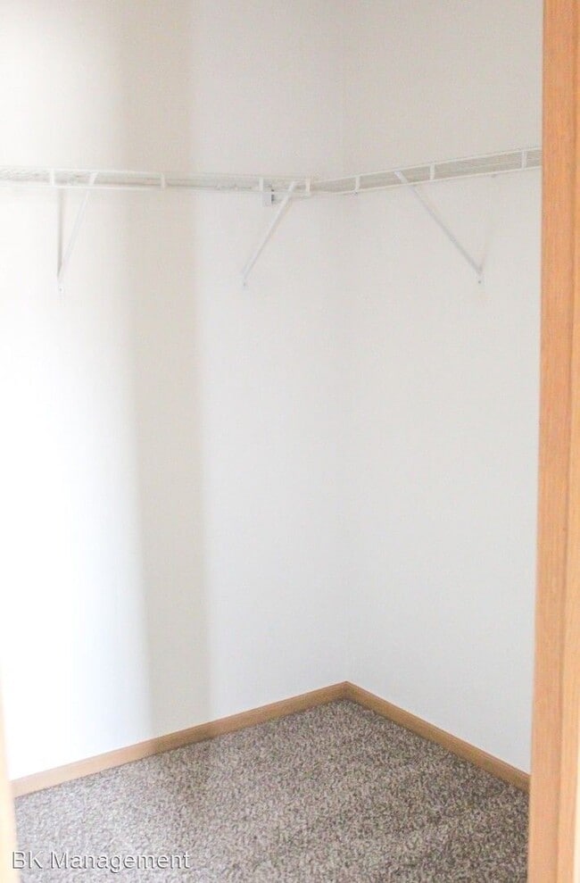 Building Photo - 4 br, 2 bath House - 1117 Anthrop Drive