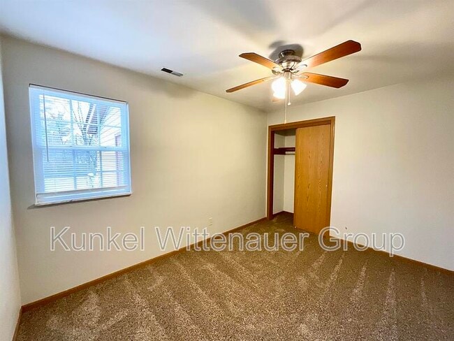 Building Photo - 1809 Jamestown Rd