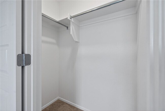 Building Photo - 6802 SW Dignity Ave