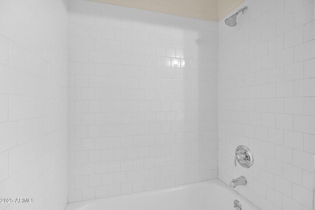 Building Photo - 3015 N 17th Ave