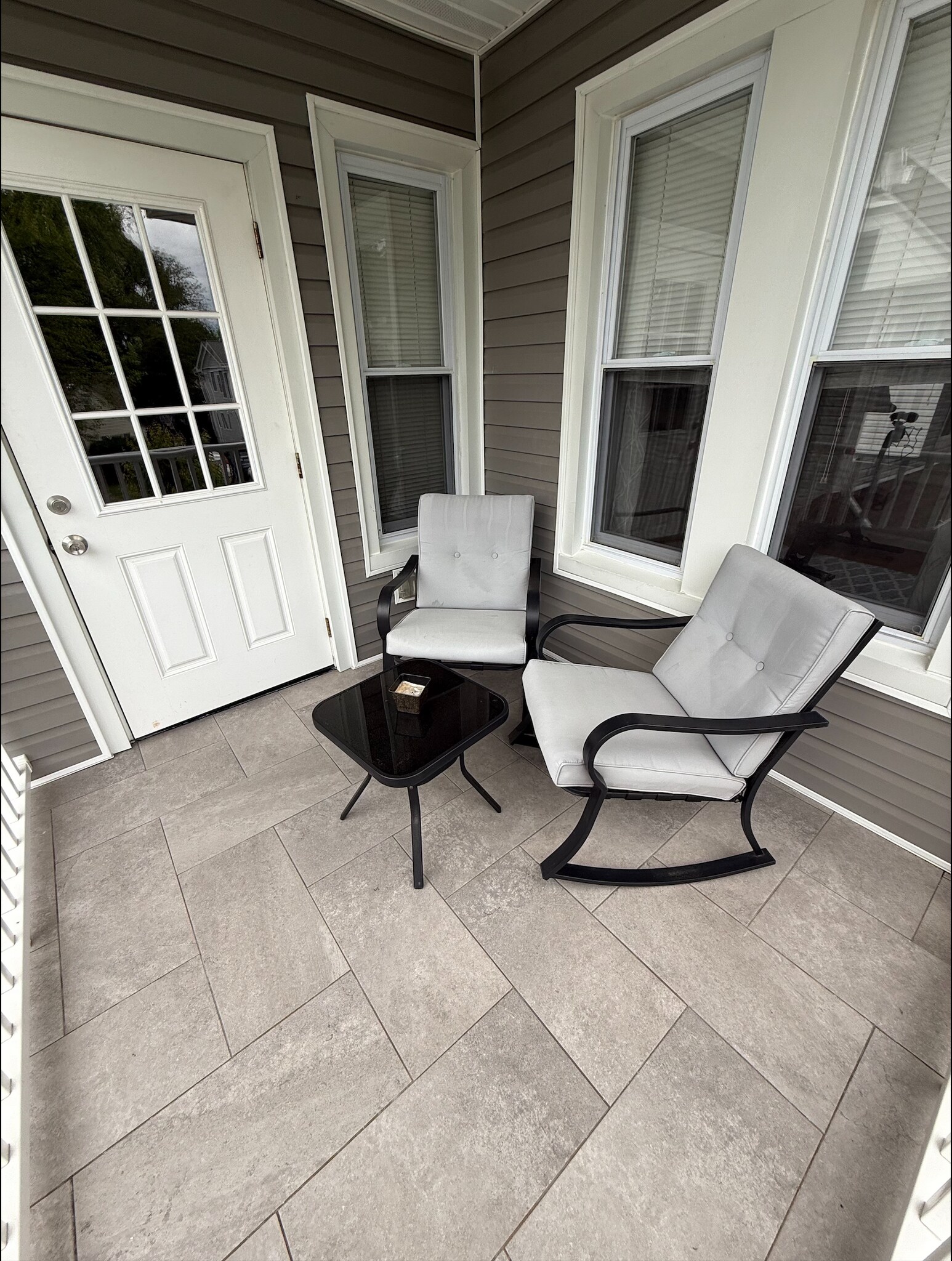 Porch - 100 Lincoln St
