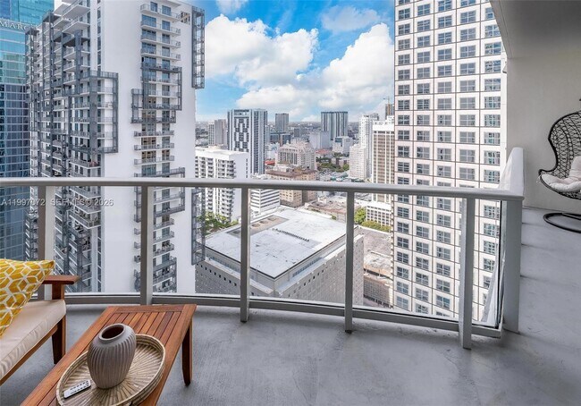 Building Photo - 300 S Biscayne Blvd