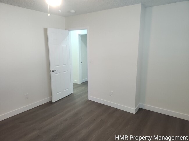 Building Photo - Beautifully Updated Single-Story Home