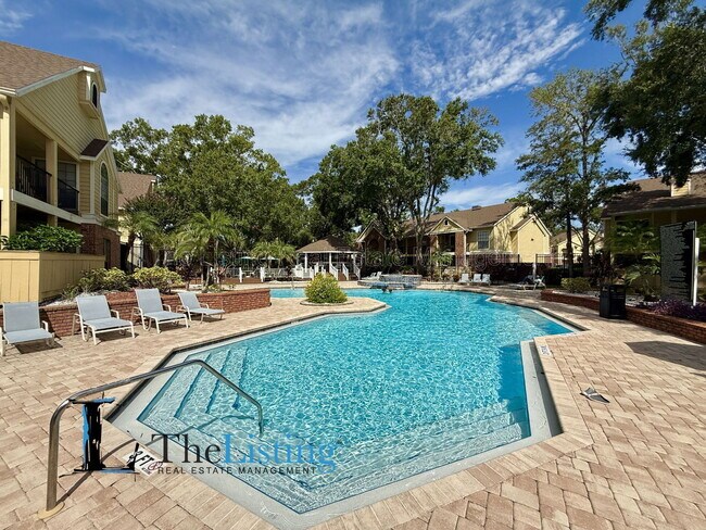 Building Photo - 8724 Mallard Reserve Dr