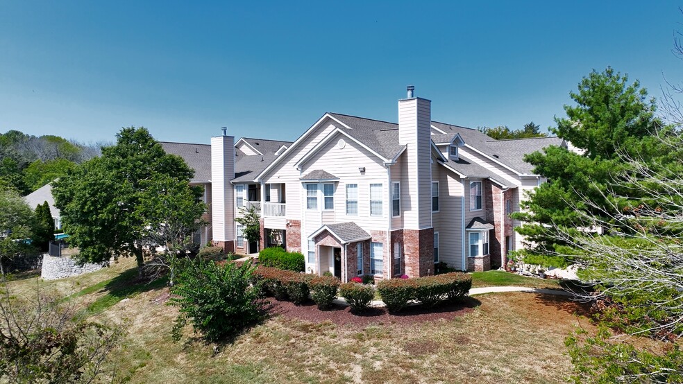 Primary Photo - Bristol Park at Riverchase