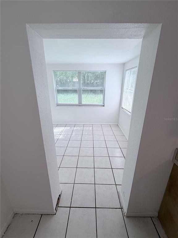Building Photo - 21377 Campbell Dr