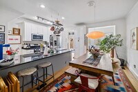 Building Photo - Great Price, Spacious and Convenient