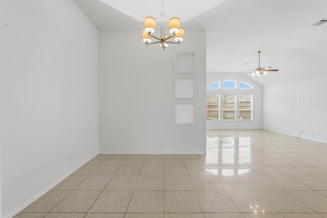 Building Photo - 4703 Goldeneye Dr