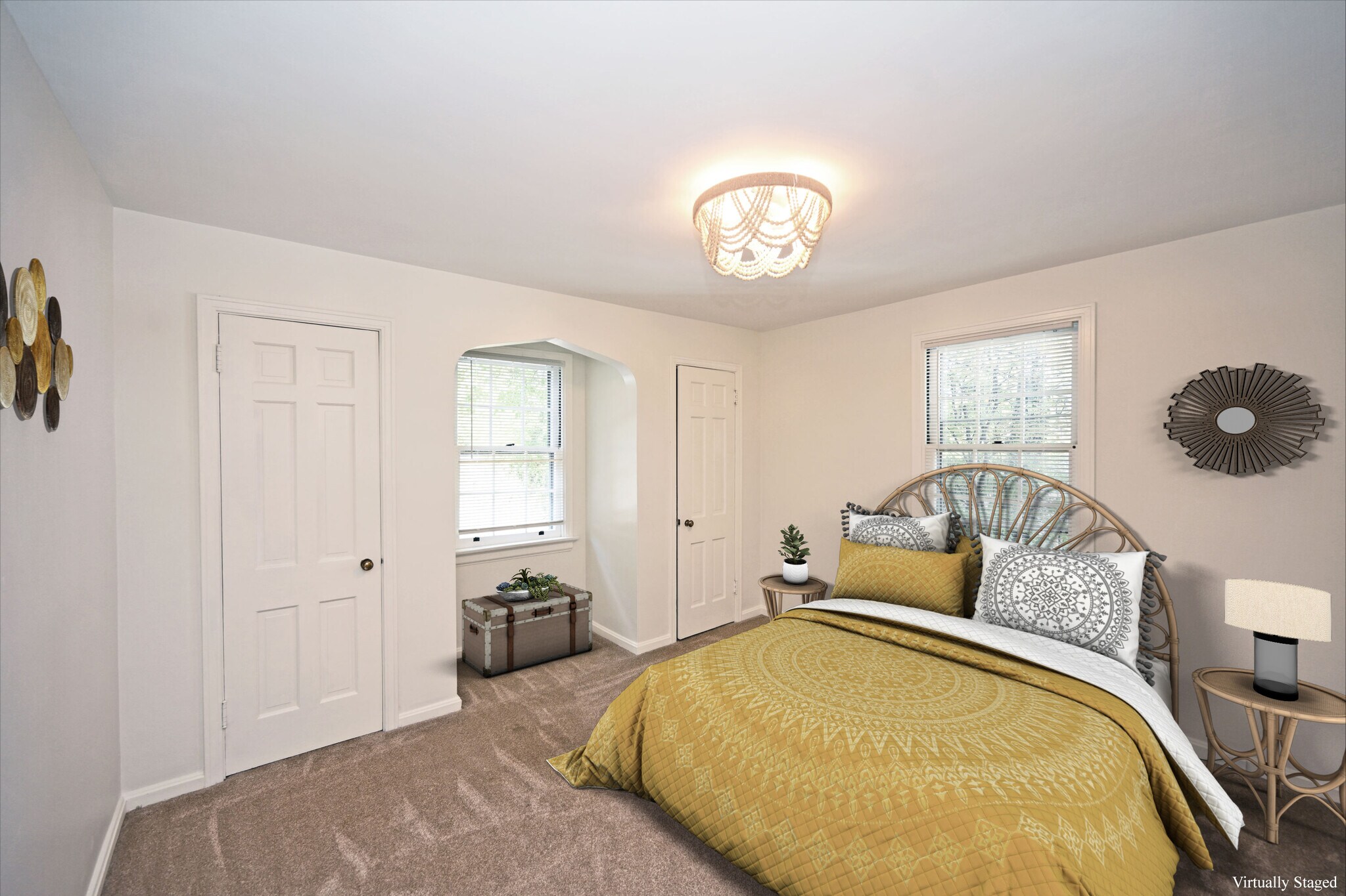 Building Photo - 5698 Euclid Rd