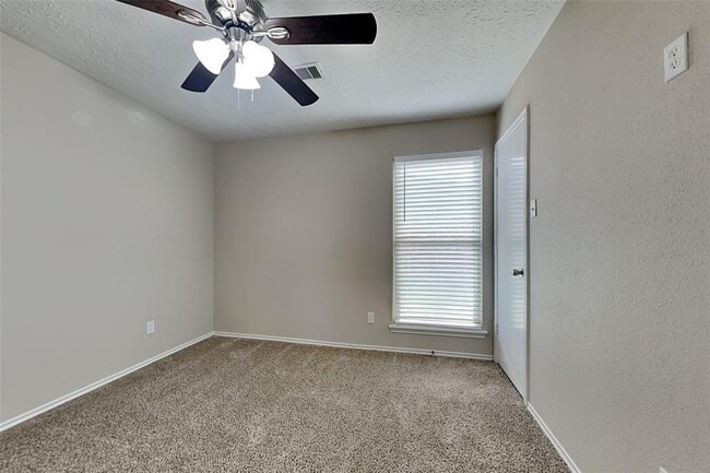 Building Photo - 12907 Stancliff Oaks St