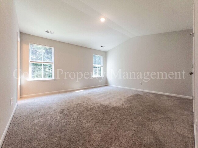 Building Photo - 9044 Laurel Bay Ln