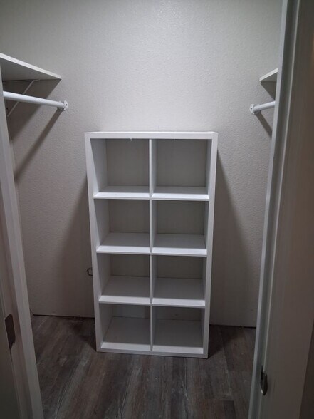 Building Photo - 5009 Cottey St