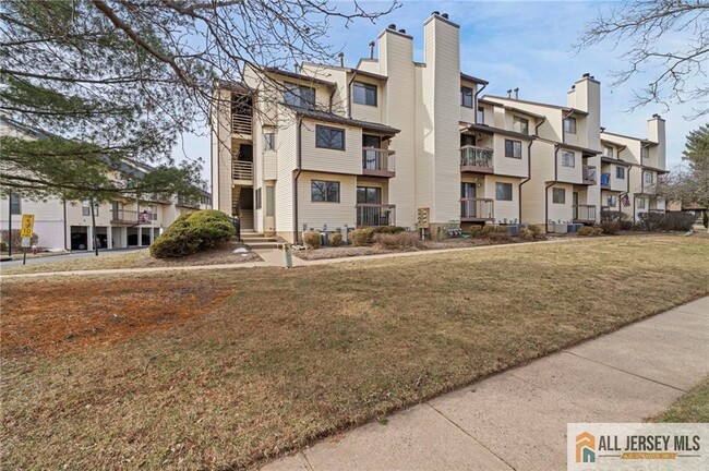 Building Photo - 3001 Revere Ct