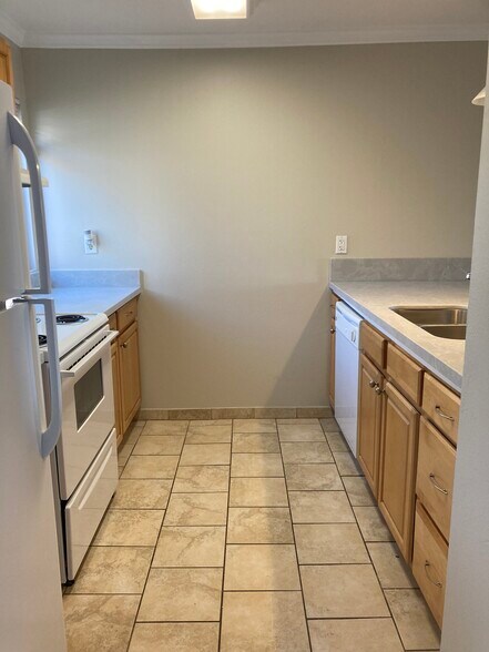 Building Photo - 4198 Mount Alifan Plz