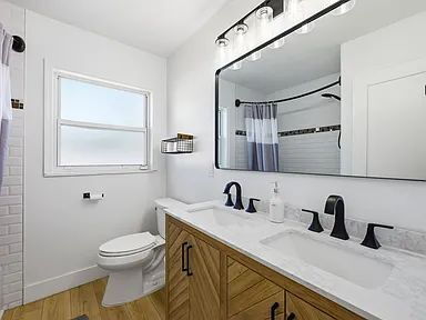 Building Photo - Fully Furnished South Tampa Retreat | Flexible Lease Terms