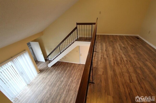 Building Photo - 1618 Aspen Dr
