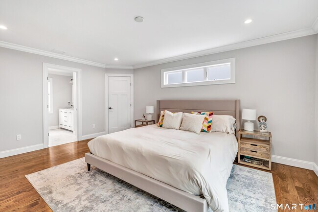 Building Photo - 44 Morehouse Hwy