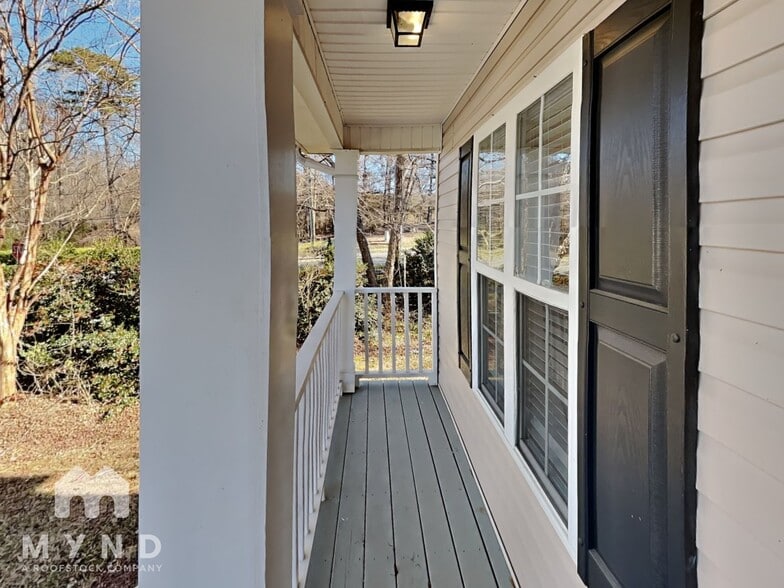 Building Photo - 6124 Lawn Meadow Dr