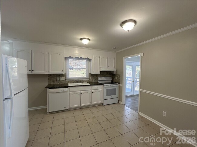 Building Photo - 7409 Lockmont Dr